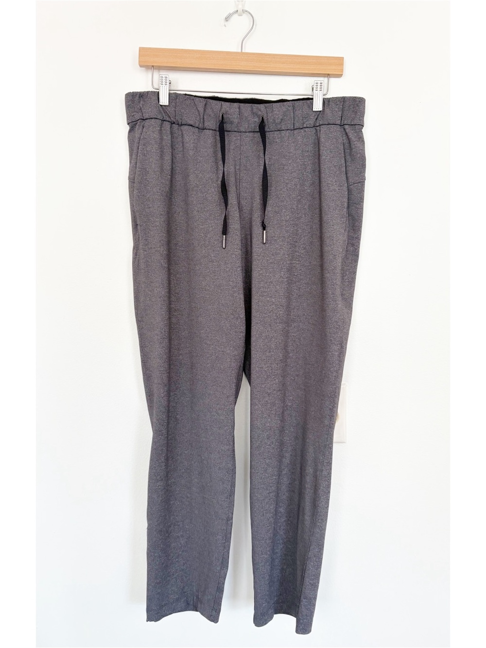 Lululemon || On The Fly Pant 27" Inseam Luxtreme Heathered Black 10